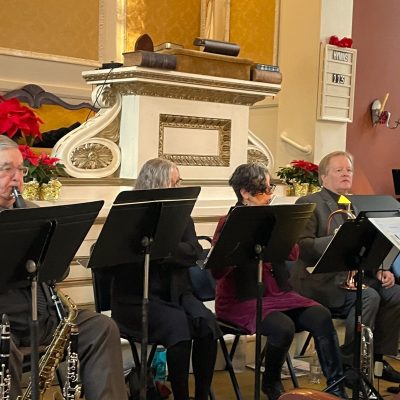 Smithfield Chamber Orchestra Imparts Seasonal Cheer